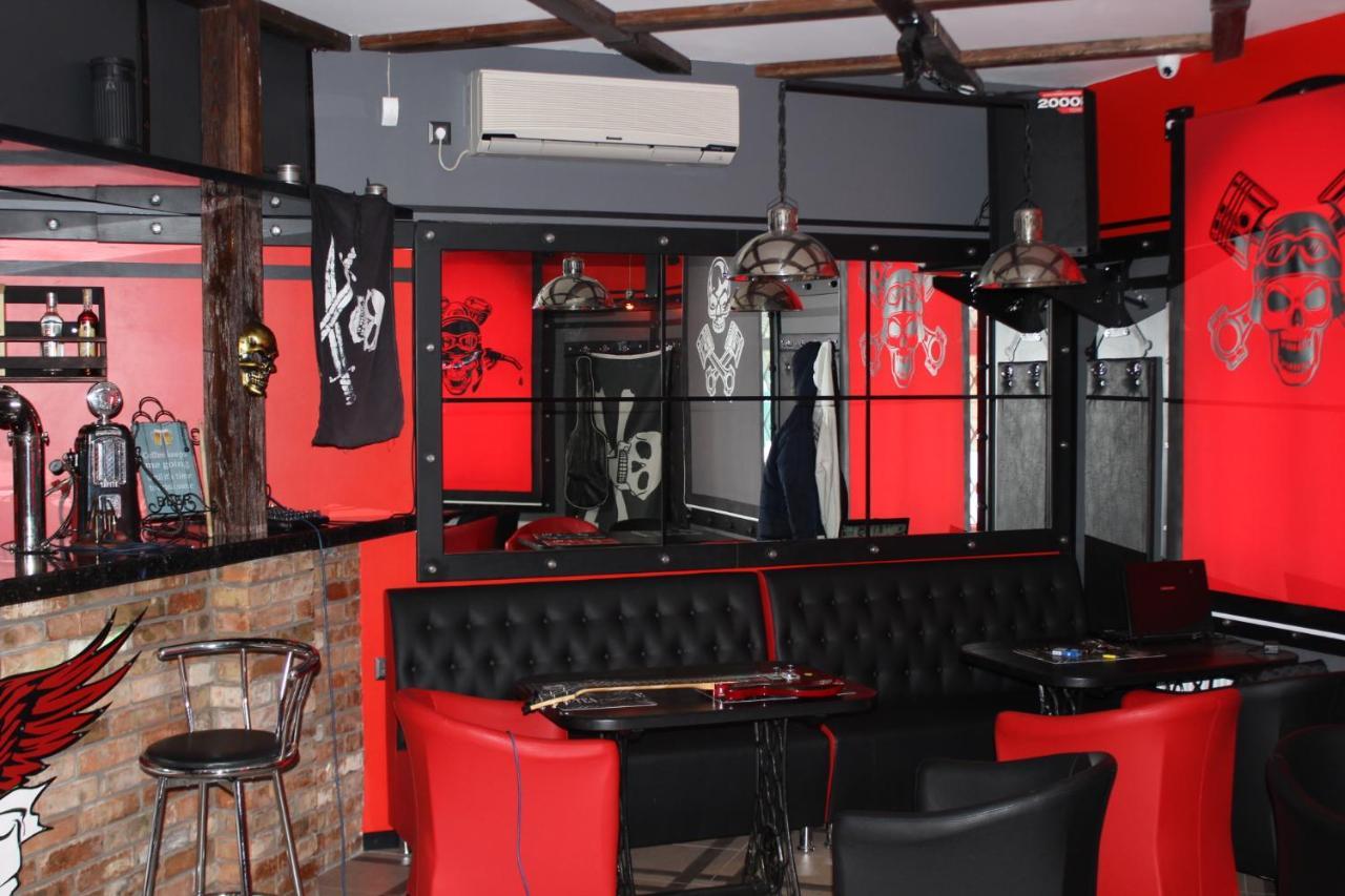 Biker'S Pub Hotell Oleksandriia Eksteriør bilde