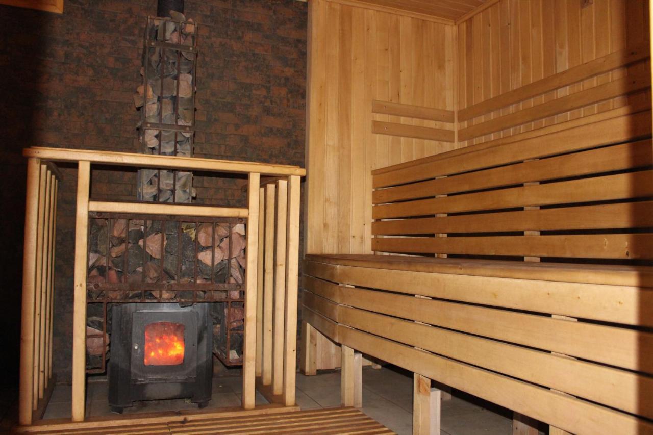 Biker'S Pub Hotell Oleksandriia Eksteriør bilde